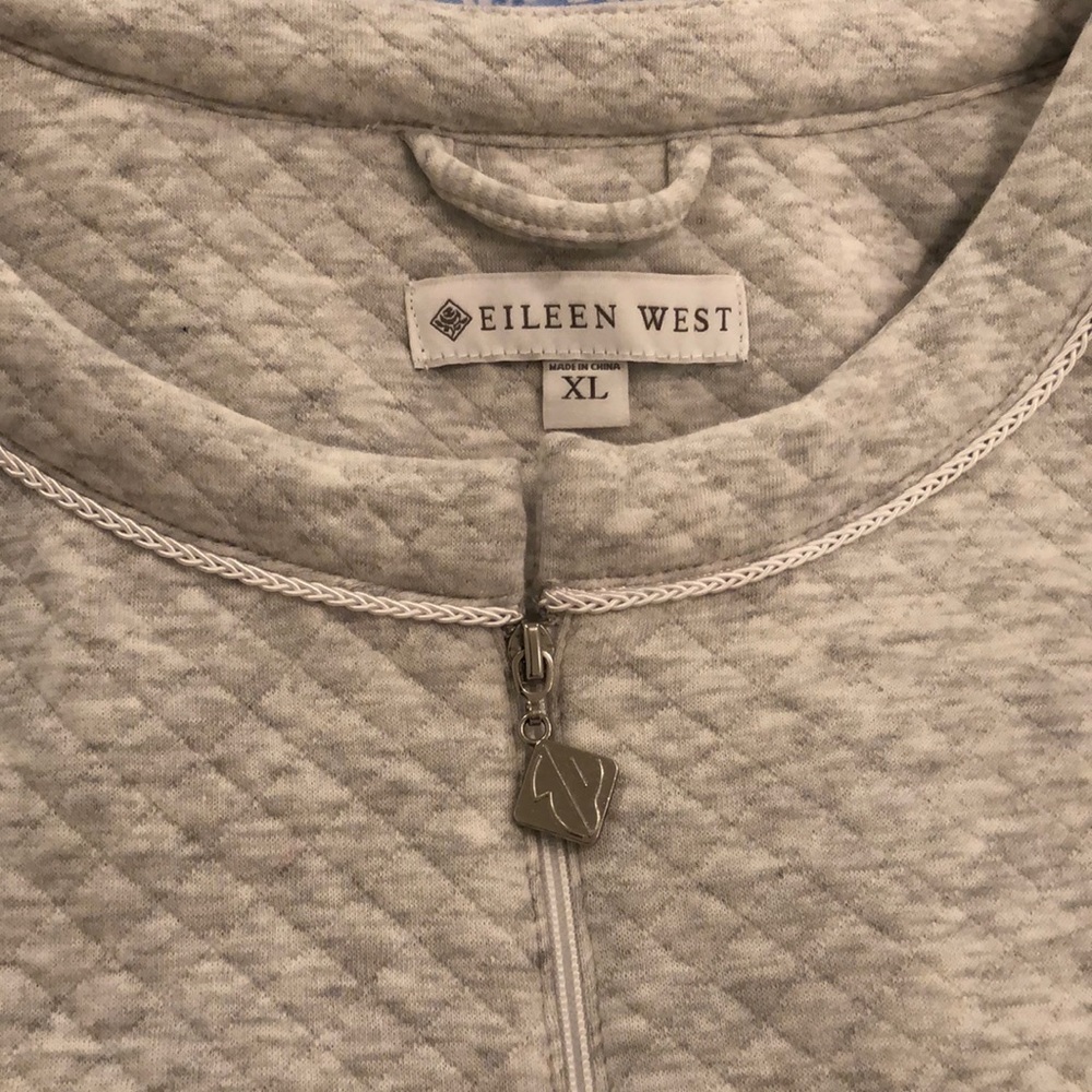 EILEEN WEST ROBE in Gray NWT sz XL